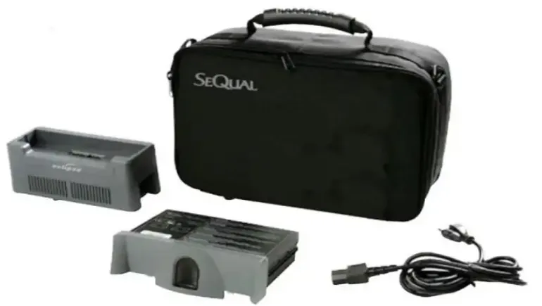 Caire SeQual Eclipse Travel Accessory Kit